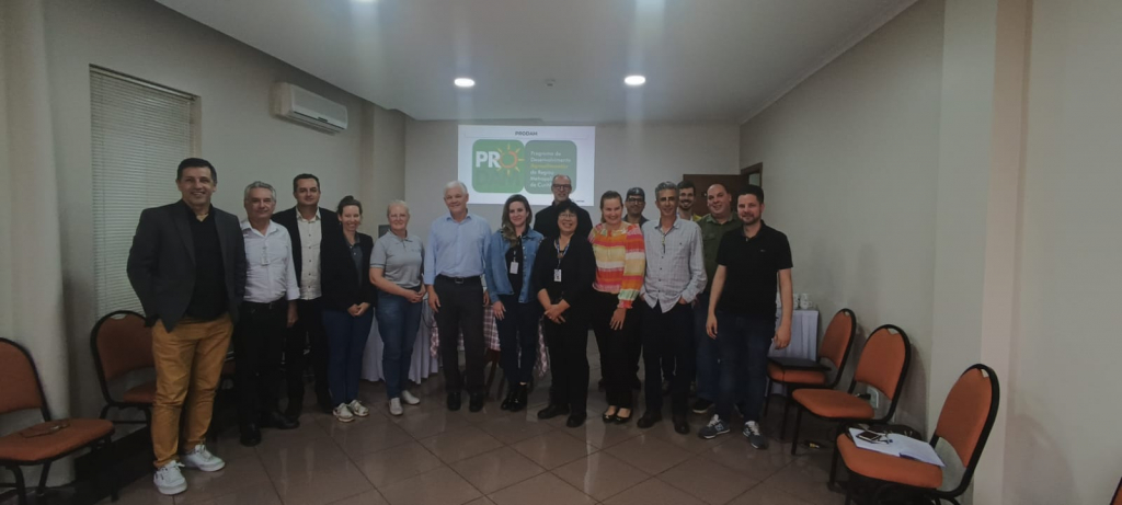 Governança do Inova Agro Sudoeste do Paraná tem encontro e palestra em Dois Vizinhos